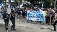 Bobotoh Kembali Geruduk Graha Persib, Bentangkan Spanduk 'Kick Out Rene'